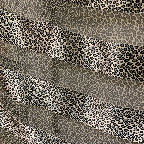 2 SILK SCARVES! - Picture 8 of 13